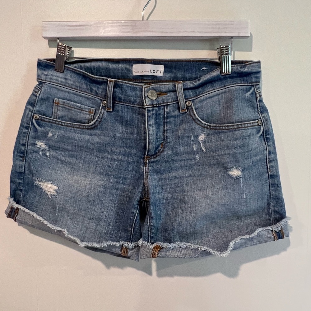 Loft, Denim shorts. Size 0/25
